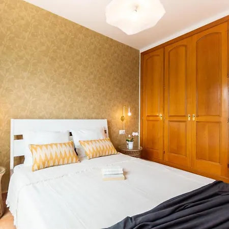 Golden Deluxe By Avila