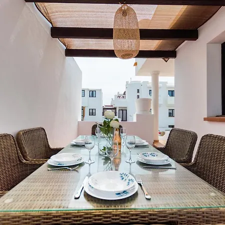 Golden Deluxe By Avila كوراليهو