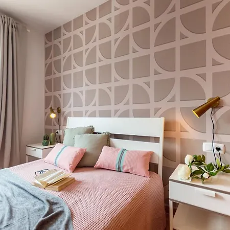 Golden Deluxe By Avila *