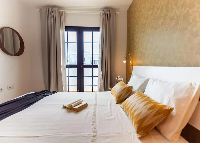 Βίλα Golden Deluxe By Avila