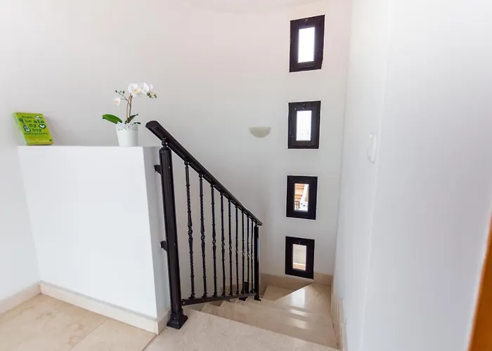 Golden Deluxe By Avila *