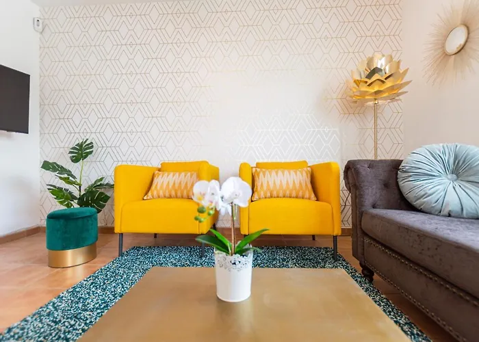 Golden Deluxe By Avila Βίλα *