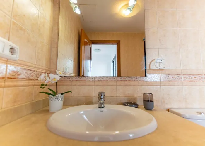 Golden Deluxe By Avila Βίλα Κοραλέχο